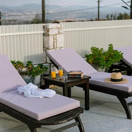 Hébergement de vacances Iliada Traditional Stone House With Private Pool, *